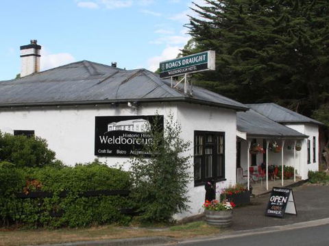 Weldborough Hotel Restaurant - Sunshine Coast Tourism 0