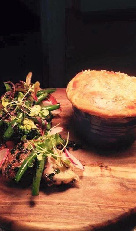 Nino's Of Victor Harbor - Holiday Sunshine Coast 4