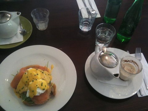 The Ponycat - Sunshine Coast Tourism 0