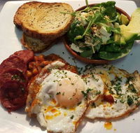 Bada Bing Cafe - Holiday Sunshine Coast