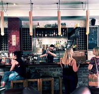 Five Bar - Holiday Sunshine Coast