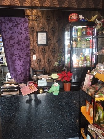 Misaki - Sunshine Coast Tourism 0