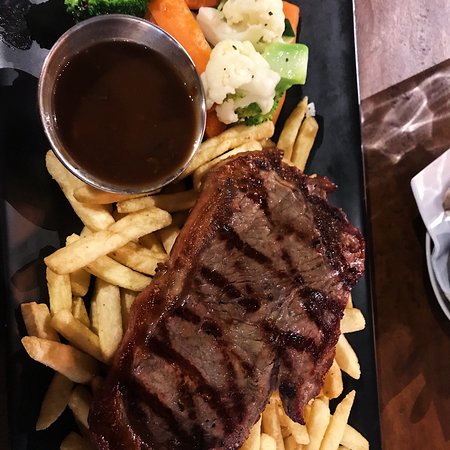 New York New York Pizza & Grill - Sunshine Coast Tourism 0