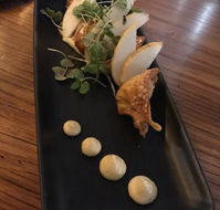 The Mantle - Holiday Sunshine Coast