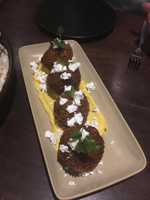 The Peach Pit - Sunshine Coast Tourism 7