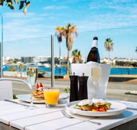 Tradewinds Bar and Restaurant - Sunshine Coast Tourism