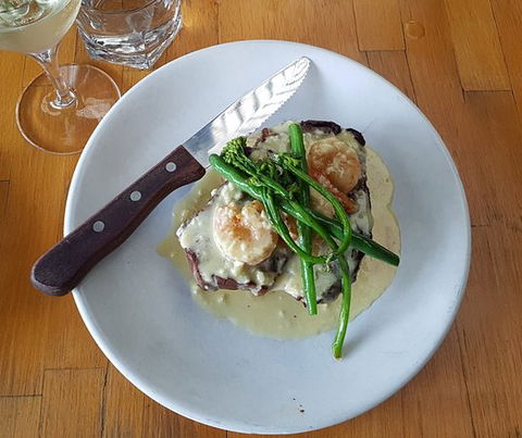 Bistro 10481 - Sunshine Coast Tourism 0