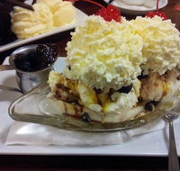 Fast Eddy's - Holiday Sunshine Coast