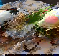 Little Guildford - Holiday Sunshine Coast