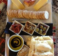 Swanbrook Winery  Cafe - Sunshine Coast Tourism