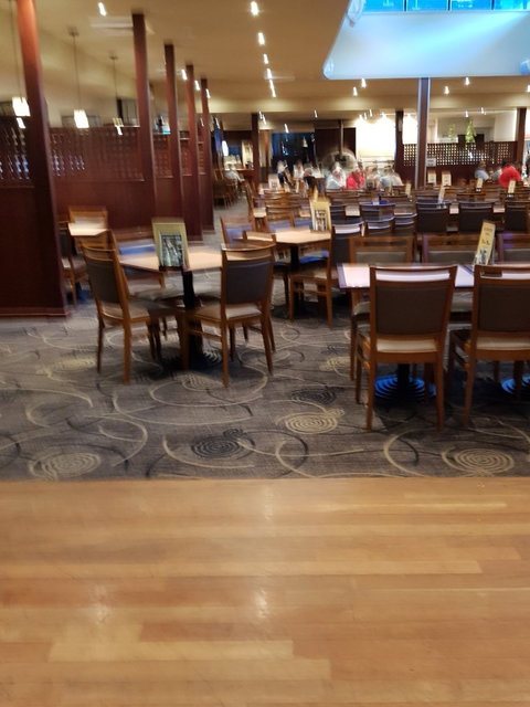 The Bistro At The Bayswater Hotel - Holiday Sunshine Coast 4
