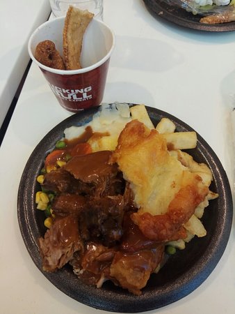 Bucking Bull - Sunshine Coast Tourism 0