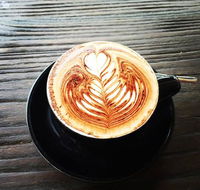 Emu Point Cafe - Sunshine Coast Tourism
