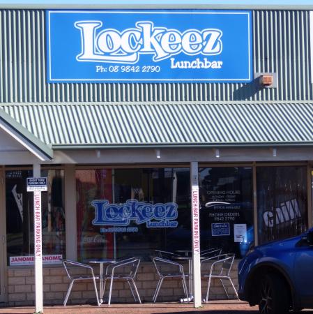 Lockeez Lunch Bar - Holiday Sunshine Coast 0