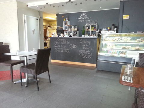 Luxor Palace - Sunshine Coast Tourism 0