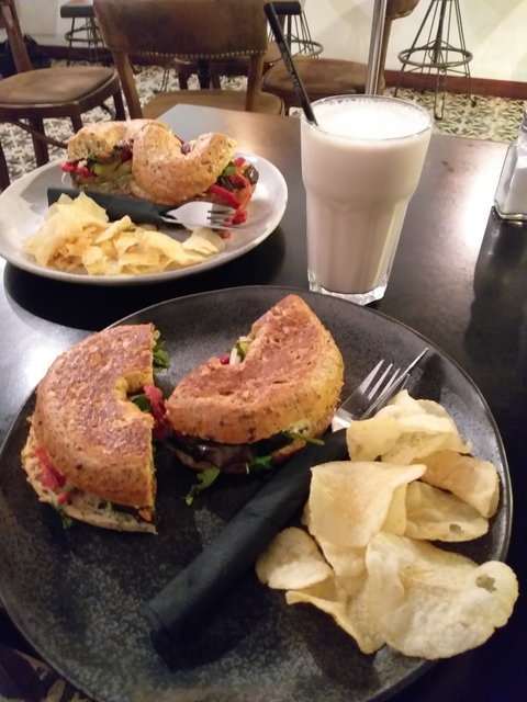 Piper Lane Cafe - Holiday Sunshine Coast 1