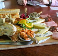 The Earl of Spencer - Bar  Restaurant - Sunshine Coast Tourism