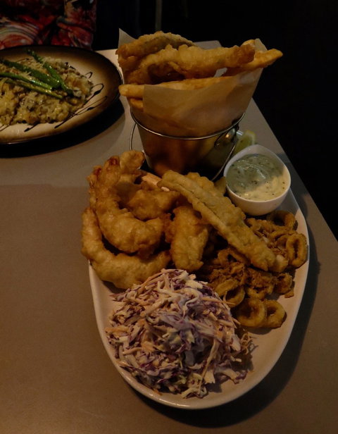 Unwind On Symmons - Holiday Sunshine Coast 2