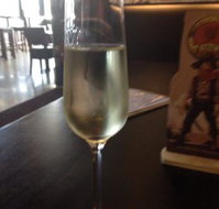 Cotton's Wine Bar - Sunshine Coast Tourism