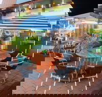 Hedland Harbour Cafe - Sunshine Coast Tourism