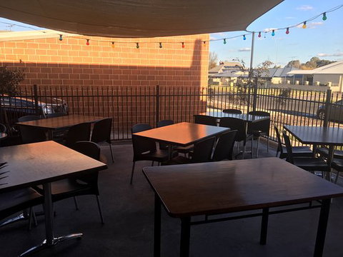 JAX Corner Deli And Diner - Sunshine Coast Tourism 0