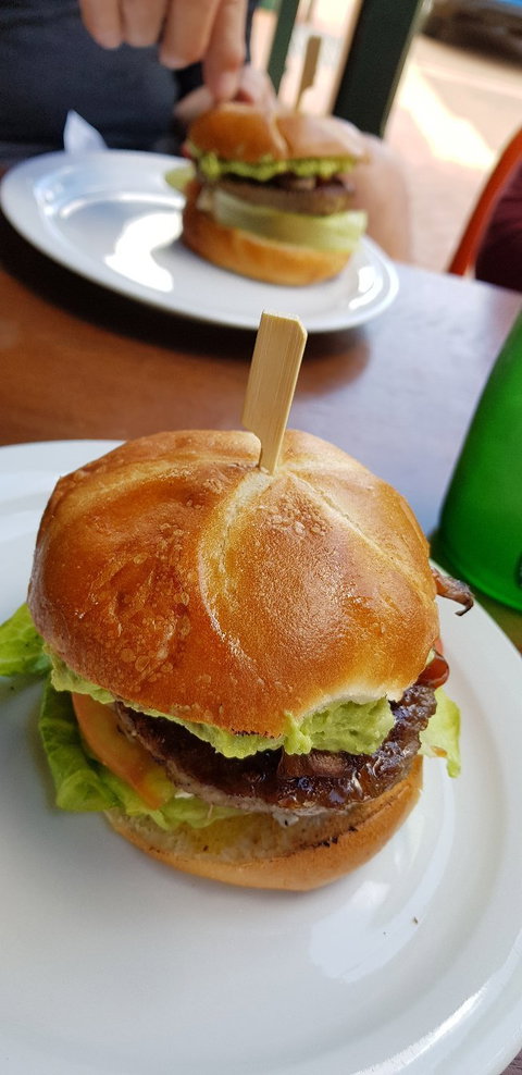 Jules Shoppe - Holiday Sunshine Coast 1