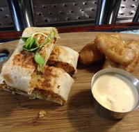 Mundaring Hotel - Holiday Sunshine Coast