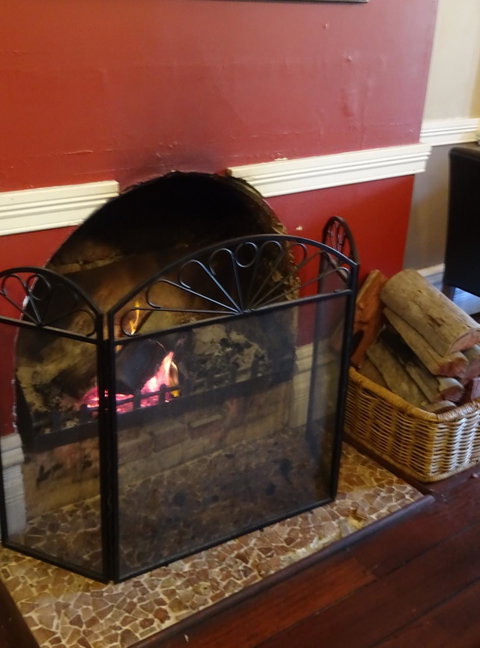 Mundaring Hotel - Holiday Sunshine Coast 7