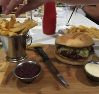 Southerlys Harbour View Bar  Restaurant - Holiday Sunshine Coast