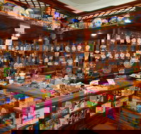 Sticky Fingers Candy Store - Holiday Sunshine Coast