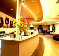 Wavecrest Bar  Bistro - Holiday Sunshine Coast