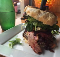 Tree House Coffee Lounge - Sunshine Coast Tourism