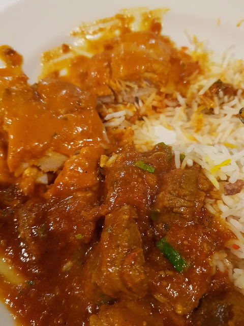Journey To Everest Cafe & Curry House - Holiday Sunshine Coast 5