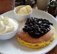 Pancakes at the Port - Sunshine Coast Tourism
