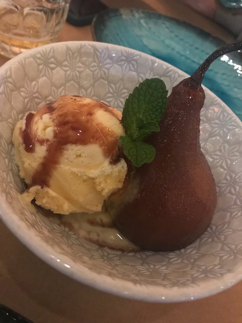 Black Bird - Holiday Sunshine Coast 1