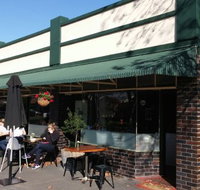 Local Crowd - Sunshine Coast Tourism