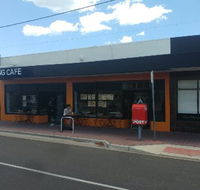Mr Leeing's Cafe - Holiday Sunshine Coast