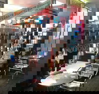 Papa Mia's Wood Oven pizza - Sunshine Coast Tourism