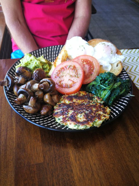 Crudo Cafe - Sunshine Coast Tourism 1