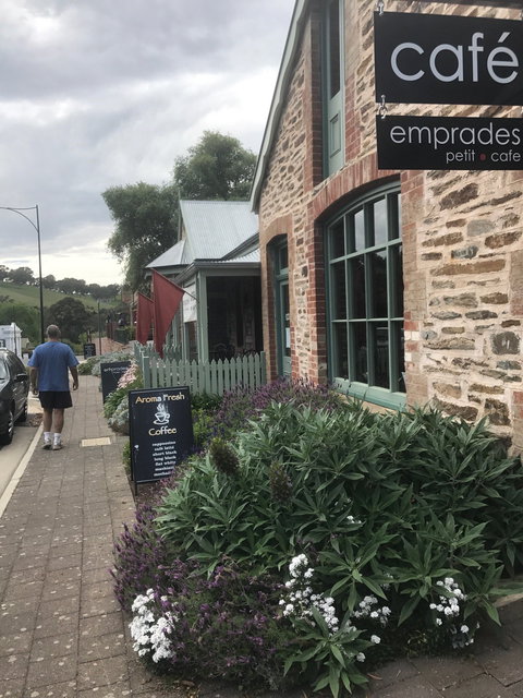 Emprades Petit Cafe - Holiday Sunshine Coast 2