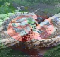 Harborganics woodfired pizza - Sunshine Coast Tourism