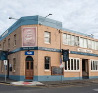 Hotel Elliot - Sunshine Coast Tourism