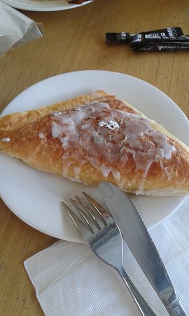 Lobethal Bakery - Holiday Sunshine Coast 0