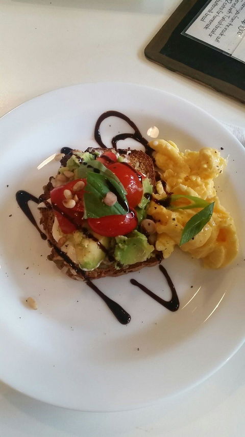 Piccadilly Kitchen - Sunshine Coast Tourism 1