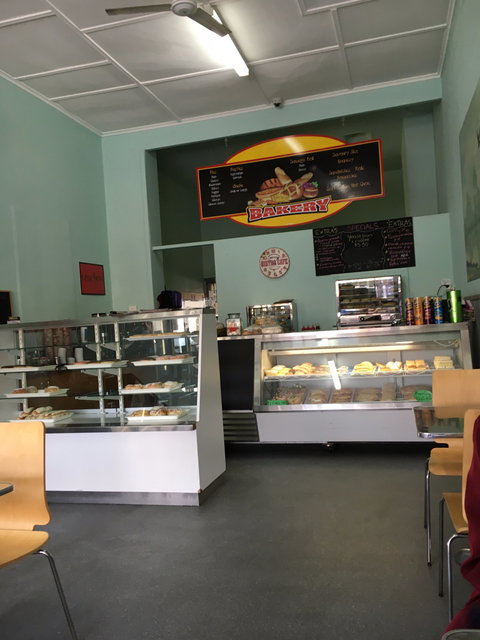 Pies 4 U - Holiday Sunshine Coast 1