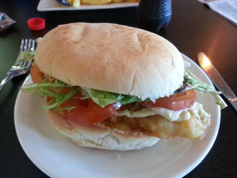 Saltwater Cafe - Holiday Sunshine Coast 0