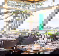 Sarins Bar  Restaurant - Holiday Sunshine Coast