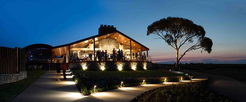 The Line & Label - Holiday Sunshine Coast 0
