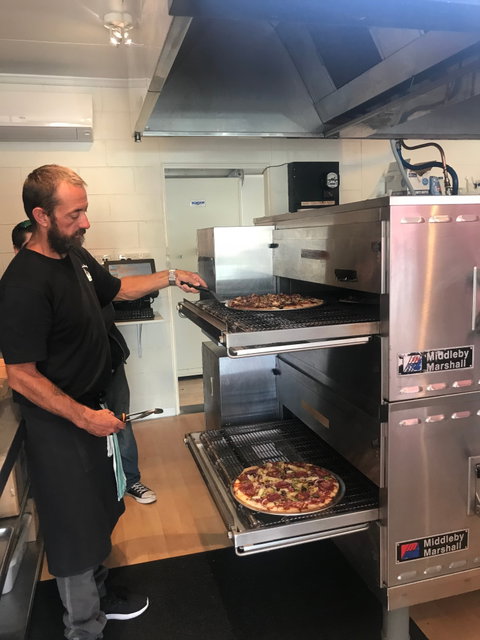 The Oven - Holiday Sunshine Coast 4