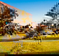 Lacepede Bay Motel  Restaurant - Sunshine Coast Tourism